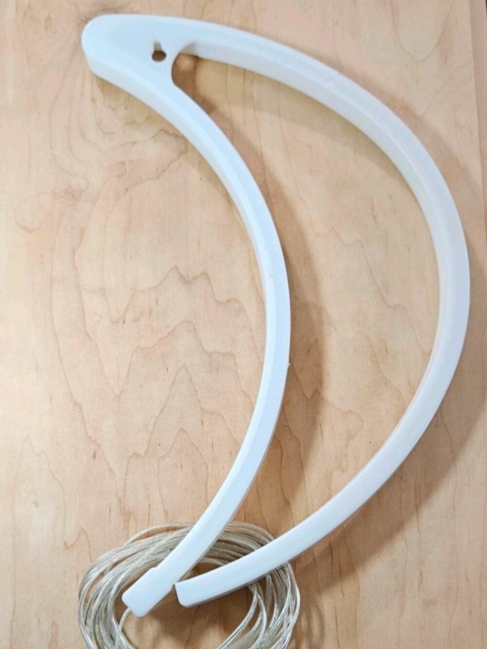Moon Shape LED Neon Light Sign Decorative Neon Wall Light for Dorm Bedroom Room